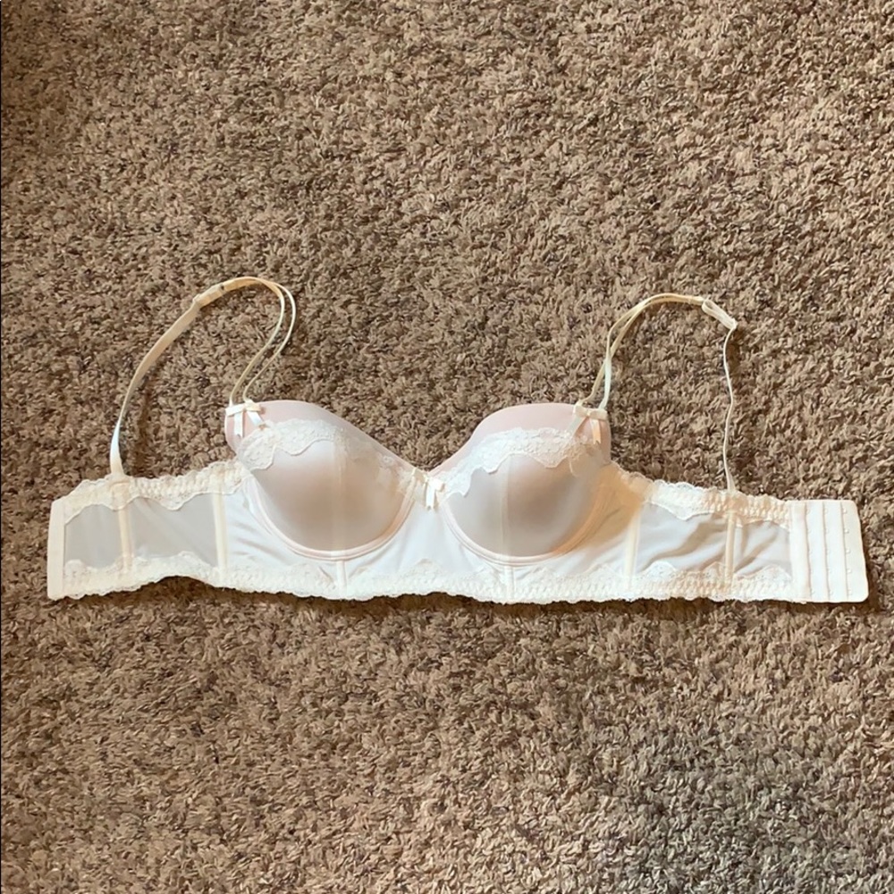 Off white Bra